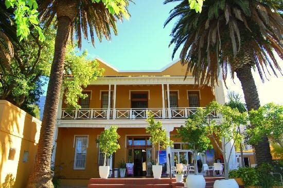 ashanti-lodge-gardens